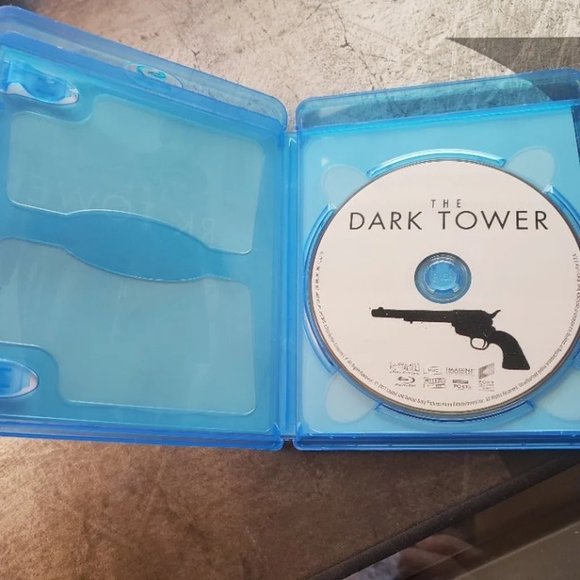 The Dark Tower Blu-ray - Picture 3 of 4